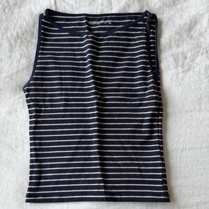 Abercrombie & Fitch Navy and Cream Striped Tank